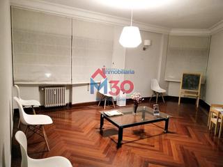 Etagenwohnung in Centro. Piso en venta en centro, 5 dormitorios.