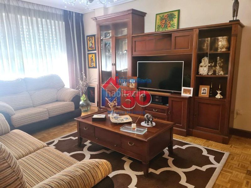 Foto 9432af99-337d-4add-9cab-276873590812. Pis amb calefacció aparcament a Centro Miranda de Ebro