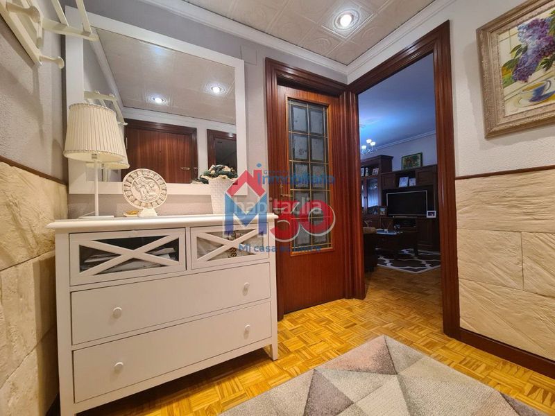 Foto a1ce93fd-4329-4d5b-91d6-5f53004c9404. Pis amb calefacció aparcament a Centro Miranda de Ebro