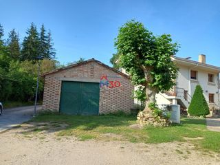 Bâtiment à usage industriel à Valle de Tobalina. Nave industrial en venta en quintana martín galíndez.