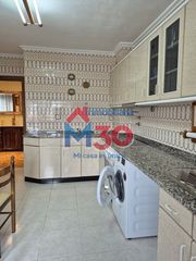 Pis a Matillas - Californias. Piso en venta en centro, 4 dormitorios.