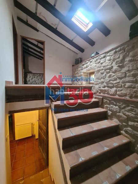 Foto b828863a-7798-47ad-beec-a3ca85e5a855. Casa amb calefacció a Crucero - Aquende Miranda de Ebro