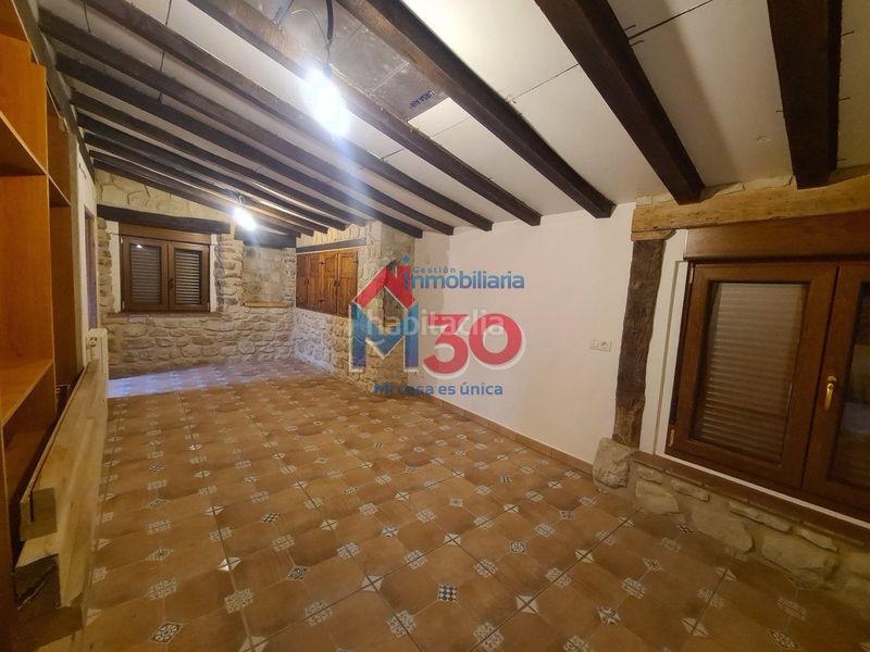 Foto cdfeb137-5343-4335-8afb-08decd5fb2d0. Casa amb calefacció a Crucero - Aquende Miranda de Ebro