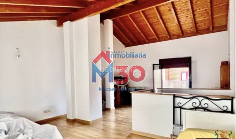 Foto 0dbdc473-26b6-47d2-96fa-cc0dc5c5da3d. Casa adossada amb calefacció aparcament piscina a Miranda de Ebro