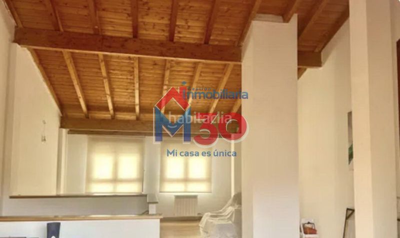 Foto 282410ee-0fff-421c-be21-dcde4310d895. Casa adossada amb calefacció aparcament piscina a Miranda de Ebro