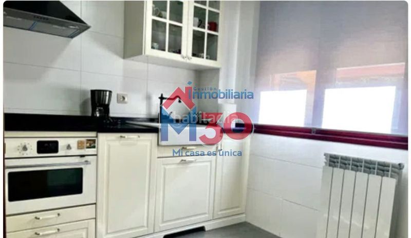 Foto 4f0cada2-524c-4a2e-9105-d83b163e071d. Casa adossada amb calefacció aparcament piscina a Miranda de Ebro