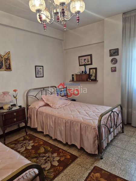 Foto b12a087c-8632-4a14-941a-d7b40c375c7f. Pis amb calefacció a Centro Miranda de Ebro