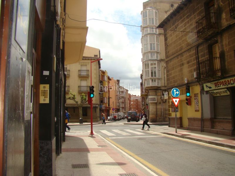Foto 2ffad501-0e46-44fd-8998-128775577d2d. Local comercial a Centro Miranda de Ebro