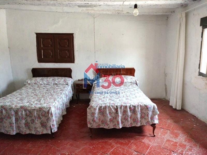 Foto 19a04daf-413f-4621-be47-182de85efd88. Casa a Encío