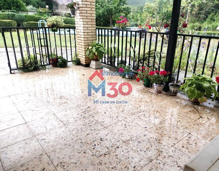 Foto d2ebc130-b442-4dc6-8038-614a19aa94ab. Casa amb aparcament piscina a Pancorbo