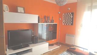 Pis a Crucero - Aquende. Piso en venta en crucero, 3 dormitorios.