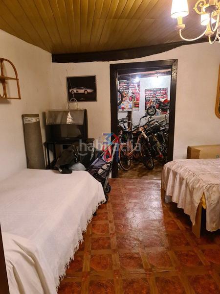 Foto 0059f154-252c-4b11-8012-3afd4f34c747. Casa amb calefacció a Santa Gadea del Cid