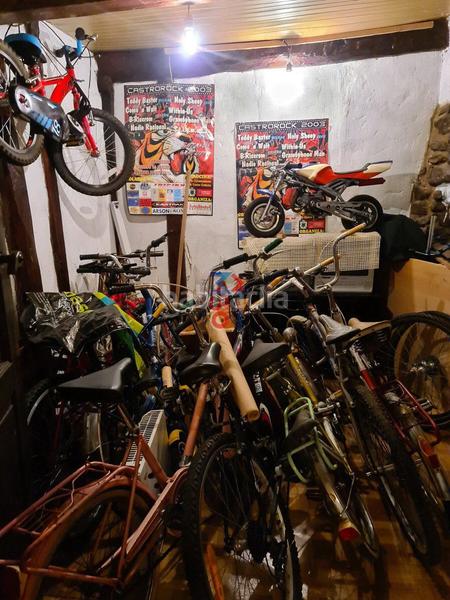 Foto 08f04d24-4cc6-47a7-8660-47f643128ba2. Casa amb calefacció a Santa Gadea del Cid