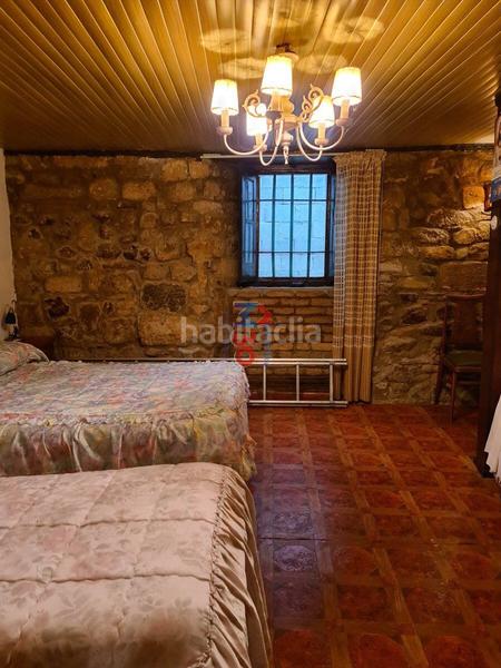 Foto 467578fe-9274-418c-a3fc-1a6cb5f88a97. Casa amb calefacció a Santa Gadea del Cid