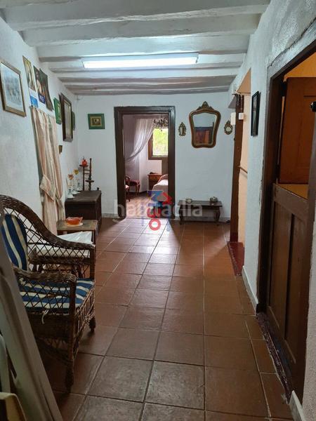 Foto a5f18b23-2a96-4d6f-b435-3faababa5e1d. Casa amb calefacció a Santa Gadea del Cid