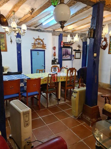 Foto cf3ead2f-3cd6-439c-886a-66ac5e57dd1d. Casa amb calefacció a Santa Gadea del Cid