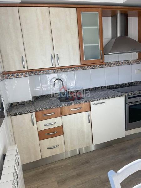 Foto 2e494bfd-5728-47a9-a126-ba279cdf2aa4. Casa adossada amb aparcament piscina a Crucero - Aquende Miranda de Ebro