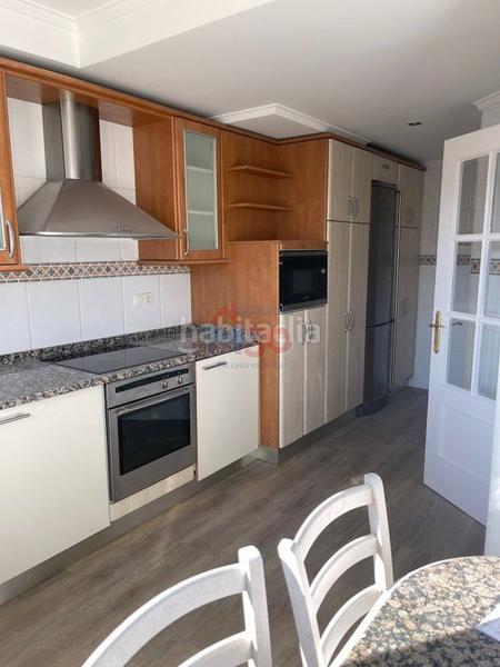 Foto 336d5f36-9826-410f-b915-758ae047759d. Casa adossada amb aparcament piscina a Crucero - Aquende Miranda de Ebro