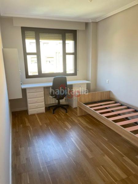 Foto 3be1cbff-9aa6-4e1e-9044-1e04d070dfd9. Casa adossada amb aparcament piscina a Crucero - Aquende Miranda de Ebro