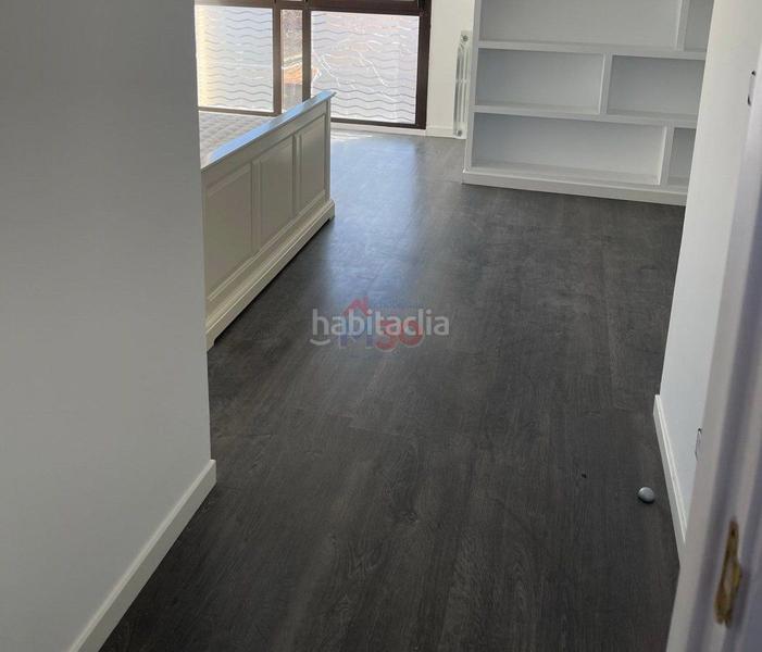 Foto 9aca4c8e-064e-4a48-81bb-cc1cd35c5c55. Casa adossada amb aparcament piscina a Crucero - Aquende Miranda de Ebro