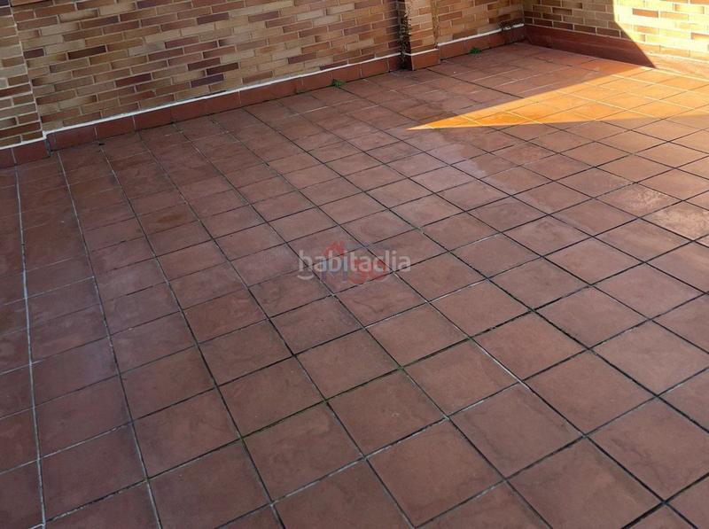 Foto b5153a27-db83-4ca6-93d9-4af7d4f67015. Casa adossada amb aparcament piscina a Crucero - Aquende Miranda de Ebro