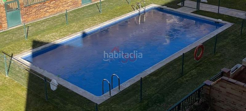 Foto d1c7a761-89e1-4d45-afbd-fbd4a45c544b. Casa adossada amb aparcament piscina a Crucero - Aquende Miranda de Ebro