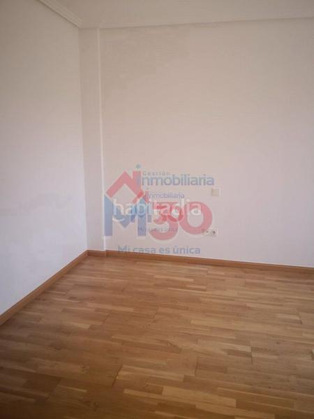 Foto f4c5de17-6fbf-4df2-ba1d-65c453c76acb. Casa adossada amb aparcament piscina a Crucero - Aquende Miranda de Ebro