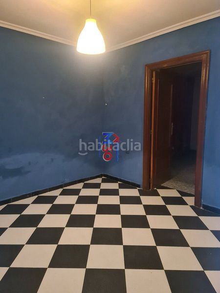 Foto 6c00ca53-33de-47f7-b25b-effb6370af02. Casa amb calefacció a Bayas - Polígono Miranda de Ebro