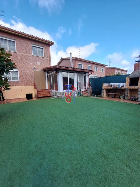 Foto 101a5bcf-163c-4c82-a753-26cc5e33179c. Chalet mit heizung in Crucero - Aquende Miranda de Ebro