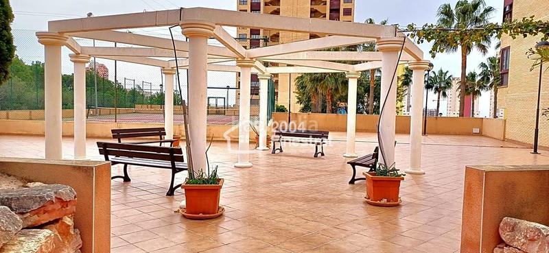 Foto f5bfdefe-466a-4154-a3e5-d4e578eba3c2. Piso estupendo piso en Via Parque, . en Via Parque Benidorm