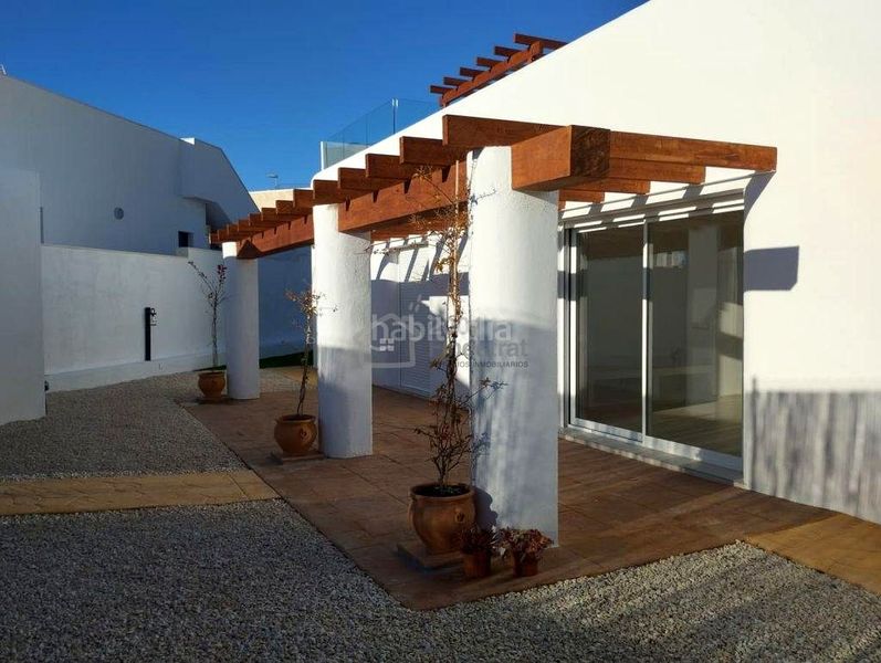 Foto 15e9a65a-d6b9-426a-b23e-76d64db5eefa. Casa amb piscina a La Alberca Polop