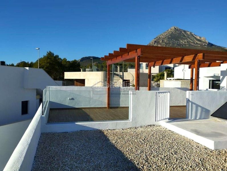 Foto 17dc931b-4fbe-494b-be67-1a9c73fa9c23. Casa amb piscina a La Alberca Polop