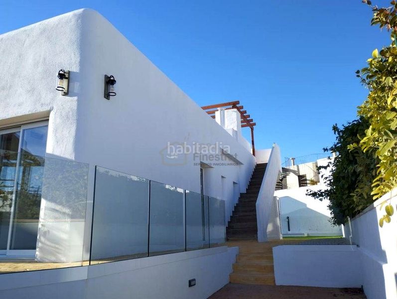 Foto 61552f96-3252-4ffe-bc00-804579e4226a. Casa amb piscina a La Alberca Polop