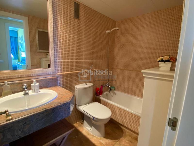 Foto 94d26e2e-06af-4fb6-bb8d-05748f66f4d8. Àtic amb aparcament piscina a Mirador de la Cala-Benimar Vila Joiosa (la)