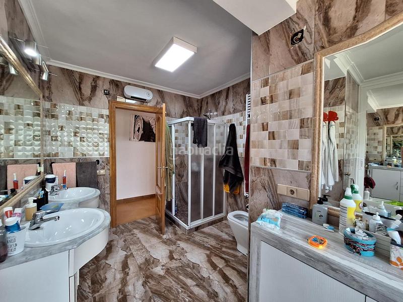 Foto b5aec5b3-bee9-4d3c-a824-611e5a0f0860. Casa se vende espectacular chalet en la nucia en Coloma Nucia (la)