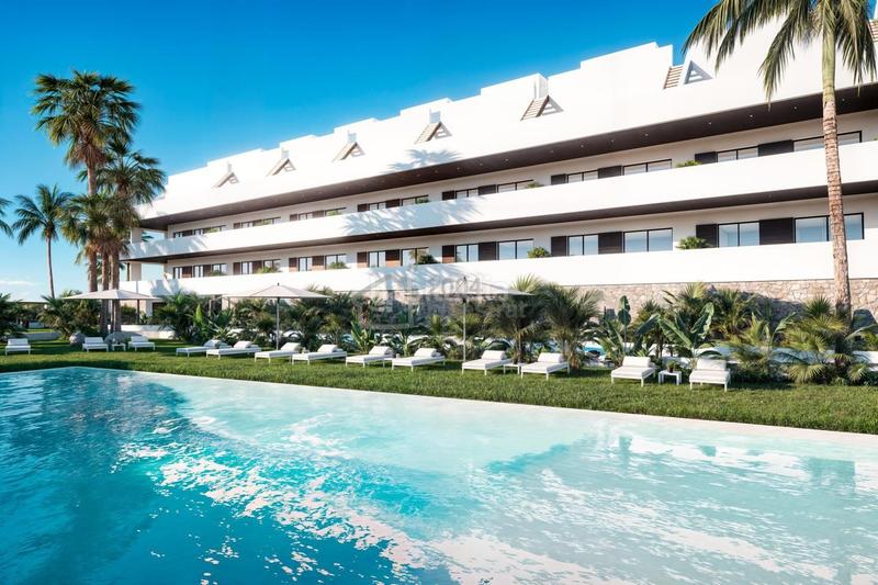 Foto 8a0d3bf8-8365-4f0b-860b-15be2a7c1858. Pis amb aparcament piscina a balcón de Finestrat-terra marina Finestrat