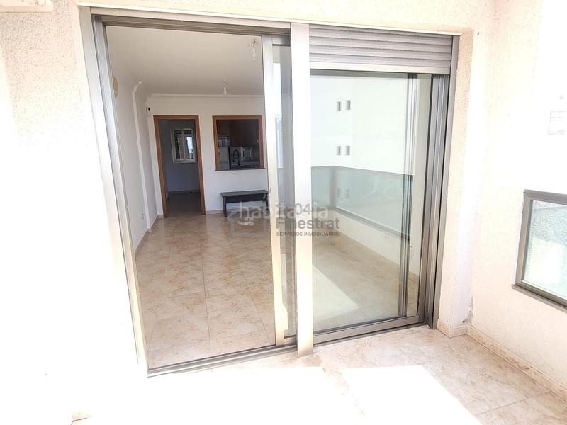 Foto 5e1f0f95-69b3-4675-b360-558b758ef38a. Piso  de 2 dormitorios en la cala de villajoyosa en Vila Joiosa (la)