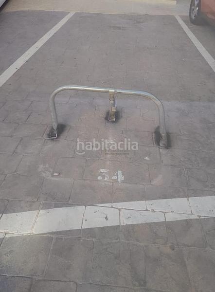 Foto 9f6887d1-84b3-42b6-87b6-5fdf07f4364c. Aparcament cotxe a cala Finestrat Finestrat