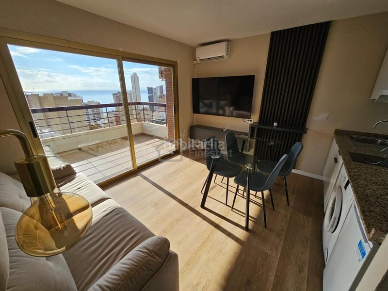 Foto 23f75ee7-95c0-4550-a1f4-24d00257dc25. Estudio  con vistas al mar levante en Rincón Bajo Benidorm