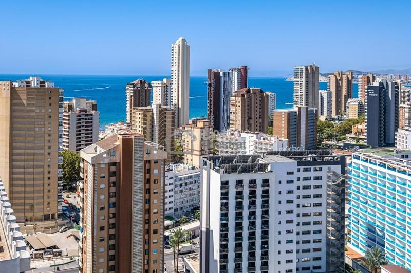 Foto f291fe80-73e6-4f4c-81d6-9097396f5261. Estudio  con vistas al mar levante en Rincón Bajo Benidorm