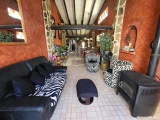 Casa  Carrer alacant. Casa relleu