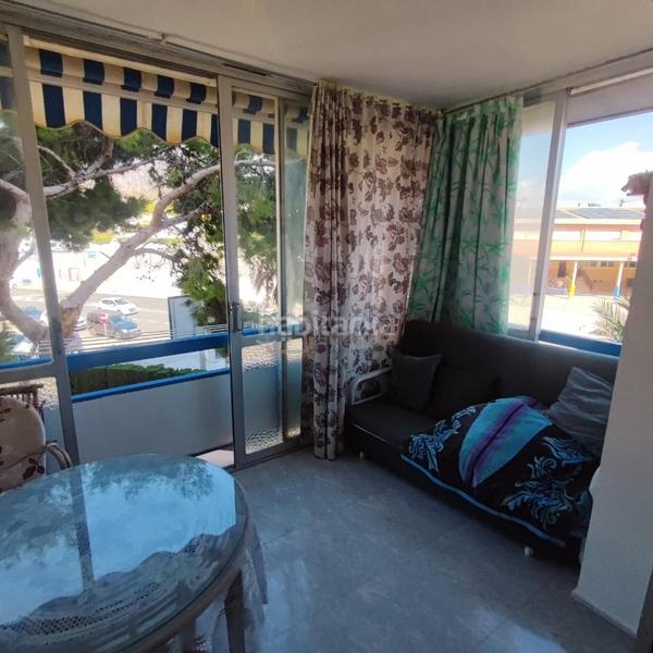 Foto a3c9145e-ed9f-4835-9bd4-ae365dbca21d. Piccolo appartamento con piscina in Playa Poniente Benidorm