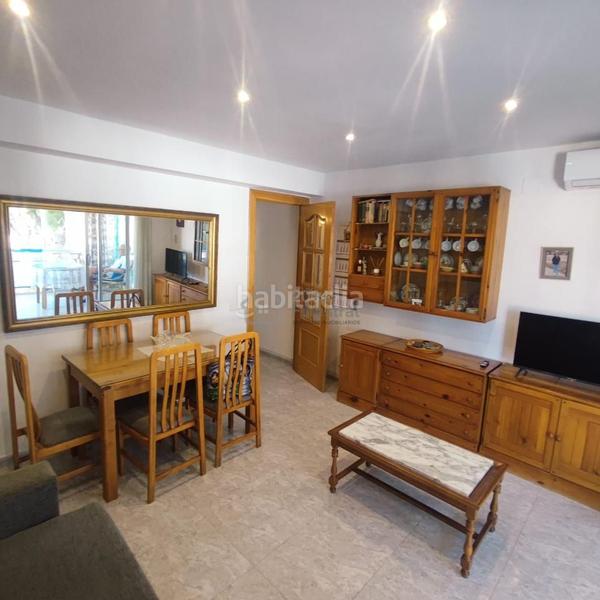 Foto f19ae032-82fa-4809-8911-8d0b83b4d323. Piccolo appartamento con piscina in Playa Poniente Benidorm