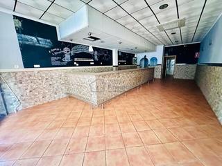 Local Comercial  Carrer de la torre les maçanes. Local en venta zona hotel bali