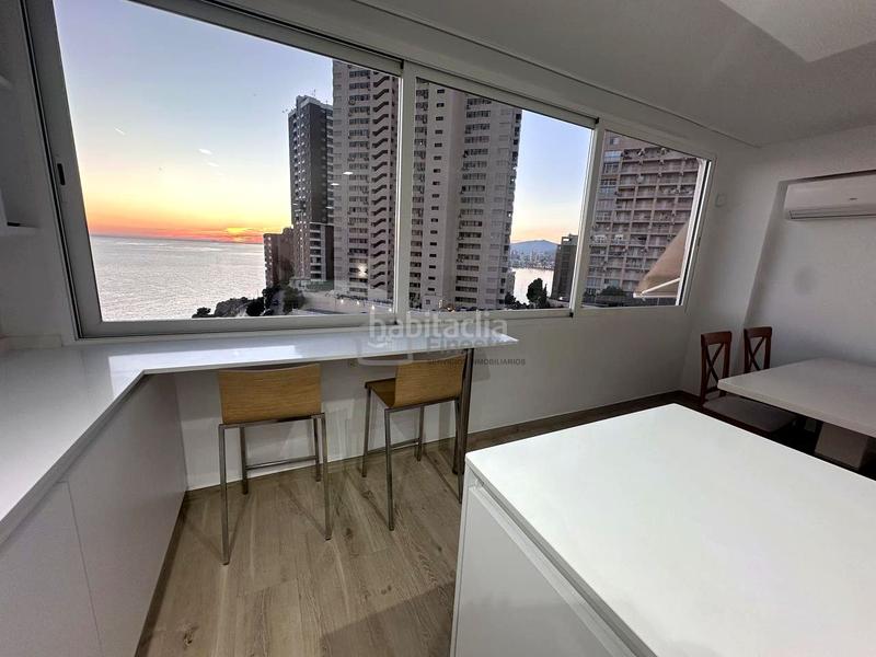 Foto 1bfb157f-ff7b-463a-ac0c-18c4e77a6a99. Alquiler piso impresionante apartamento duplex en el rincon de loix en Benidorm