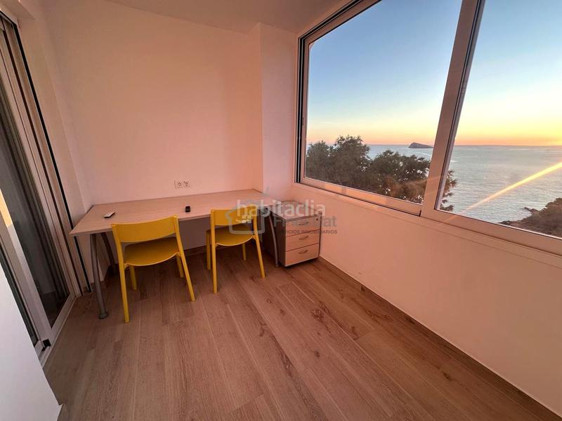 Foto 3edaa8e9-3a72-404f-b6f5-b9a30ea30e8e. Alquiler piso impresionante apartamento duplex en el rincon de loix en Benidorm