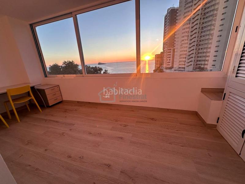 Foto 951edf29-6cb7-487f-a528-1b57d2c23022. Alquiler piso impresionante apartamento duplex en el rincon de loix en Benidorm