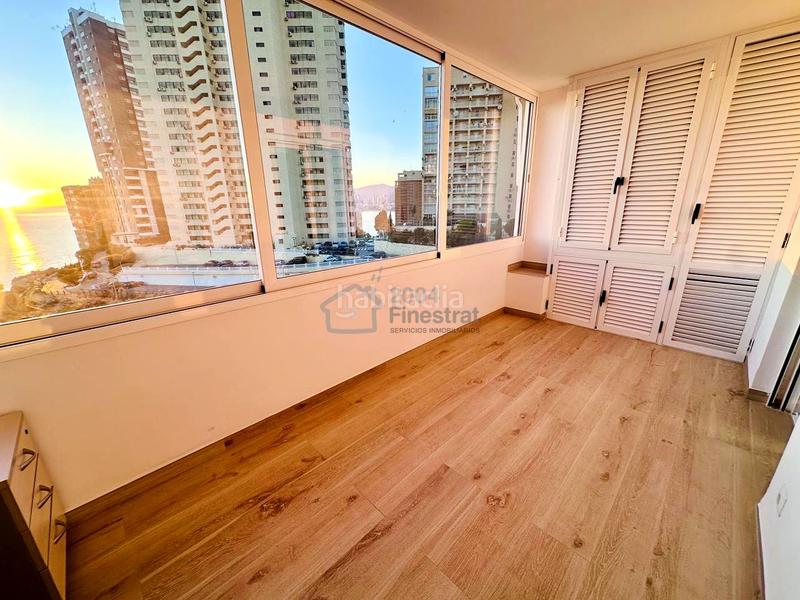 Foto a19ac94f-fa39-42b0-ab39-e43966f6c2bf. Alquiler piso impresionante apartamento duplex en el rincon de loix en Benidorm
