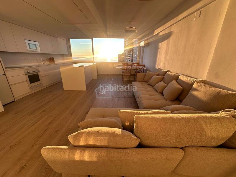 Foto aa4cd63d-a6fd-435e-beff-bdadc4cca692. Alquiler piso impresionante apartamento duplex en el rincon de loix en Benidorm