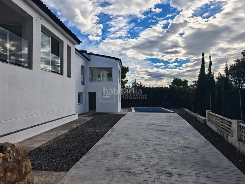Foto 7f3ae447-fbba-46ab-9d68-9aba2f51cc78. Casa amb aparcament piscina a Altea la vella Altea